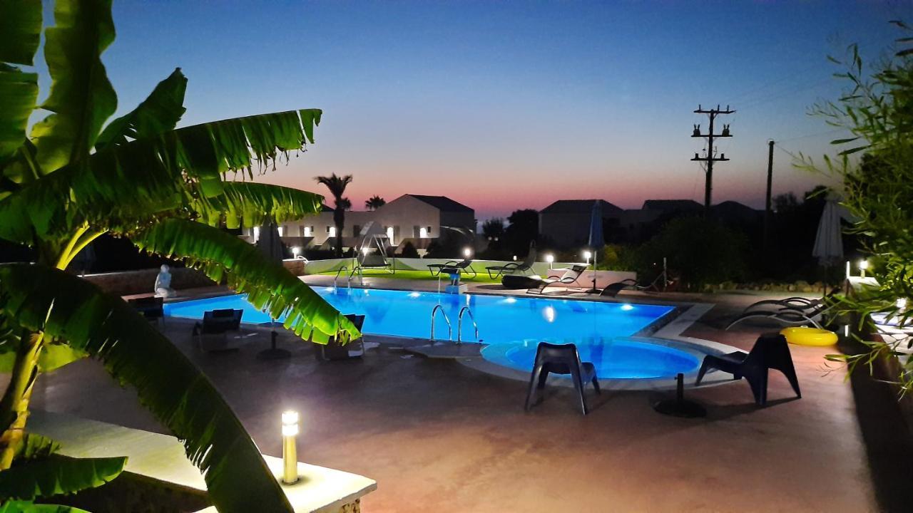 Poseidon Suites Hotel Stavrós 外观 照片