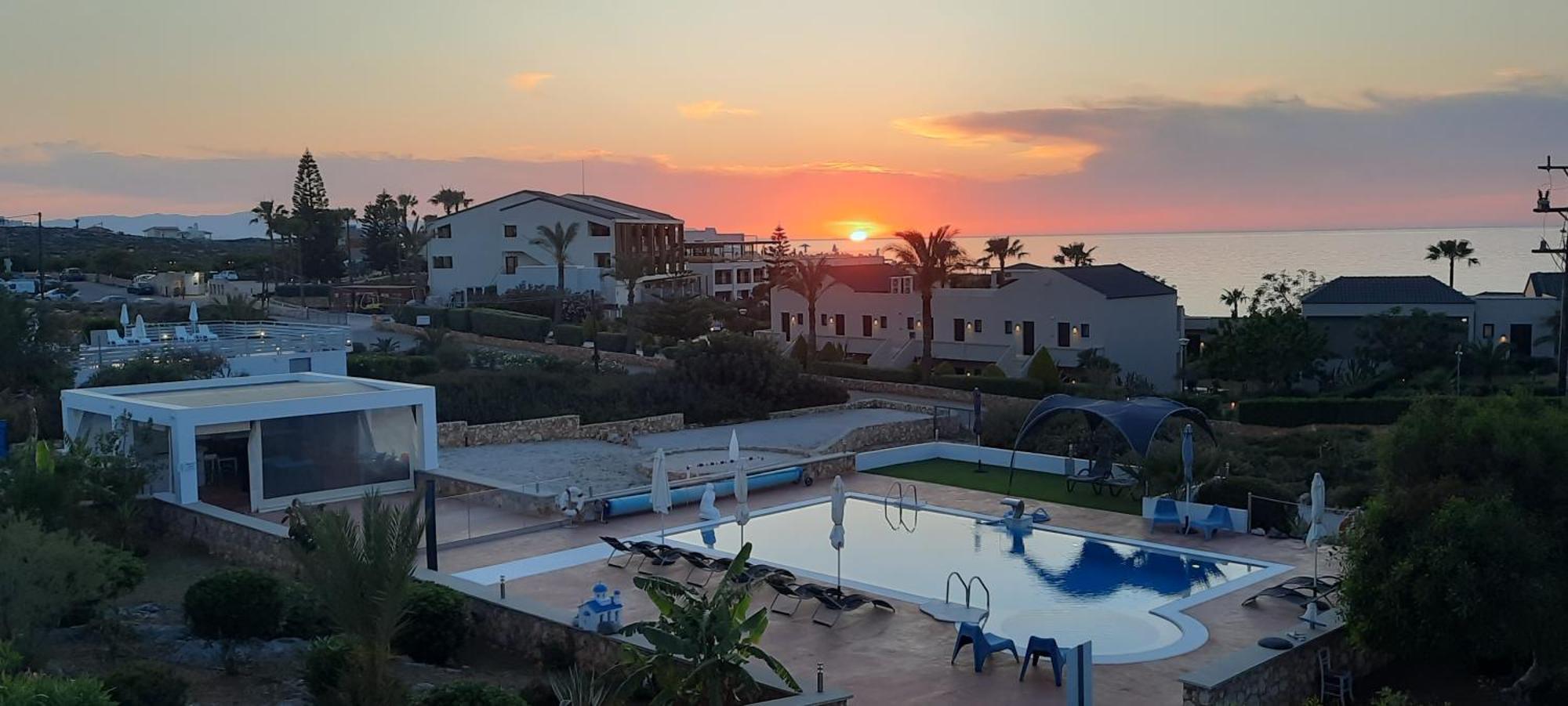 Poseidon Suites Hotel Stavrós 外观 照片