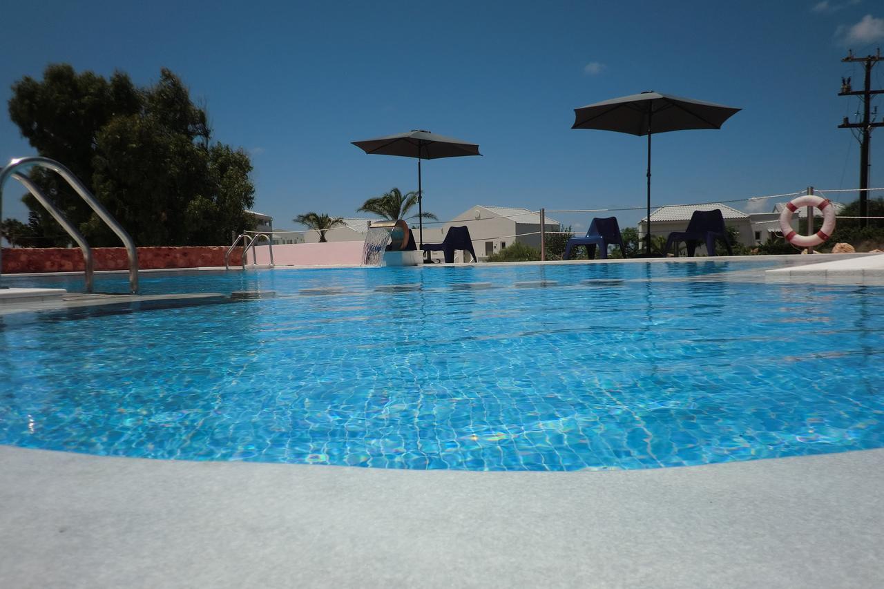 Poseidon Suites Hotel Stavrós 外观 照片