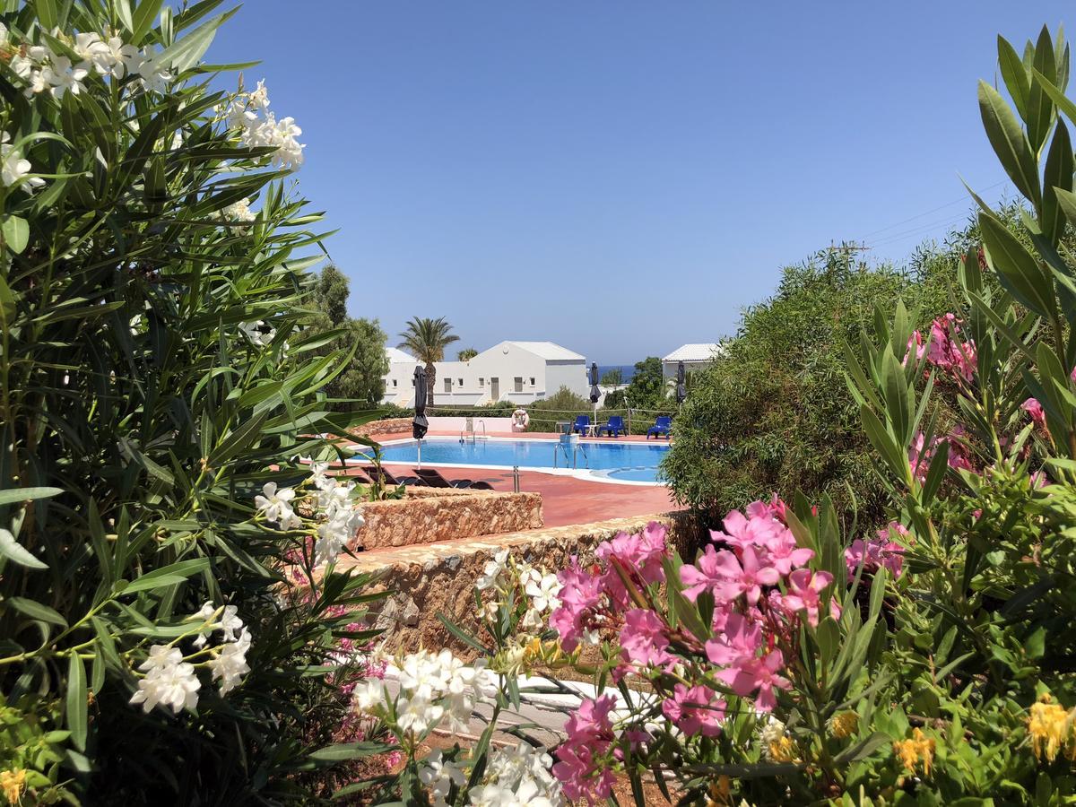 Poseidon Suites Hotel Stavrós 外观 照片